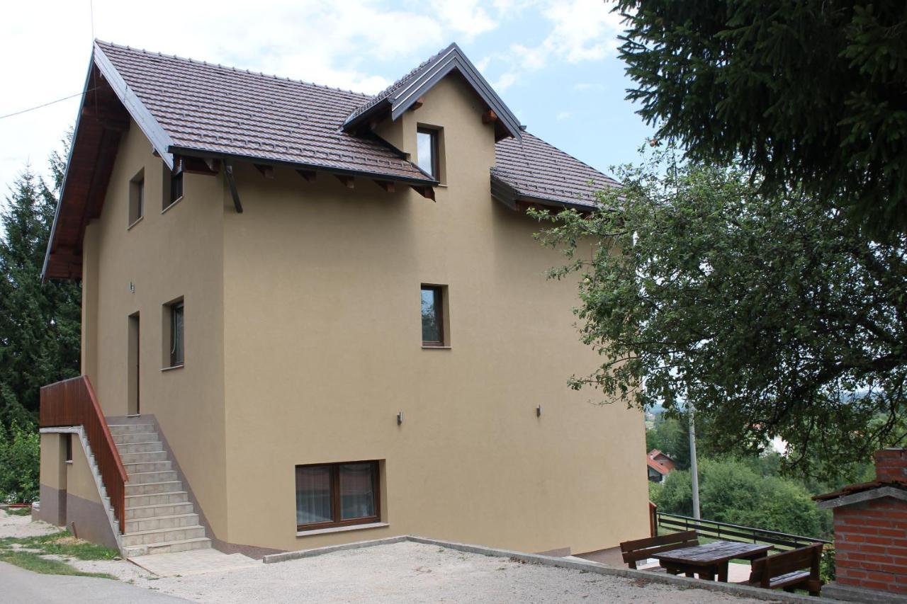 فندق House Stefanac سيليست دريزنيكو المظهر الخارجي الصورة