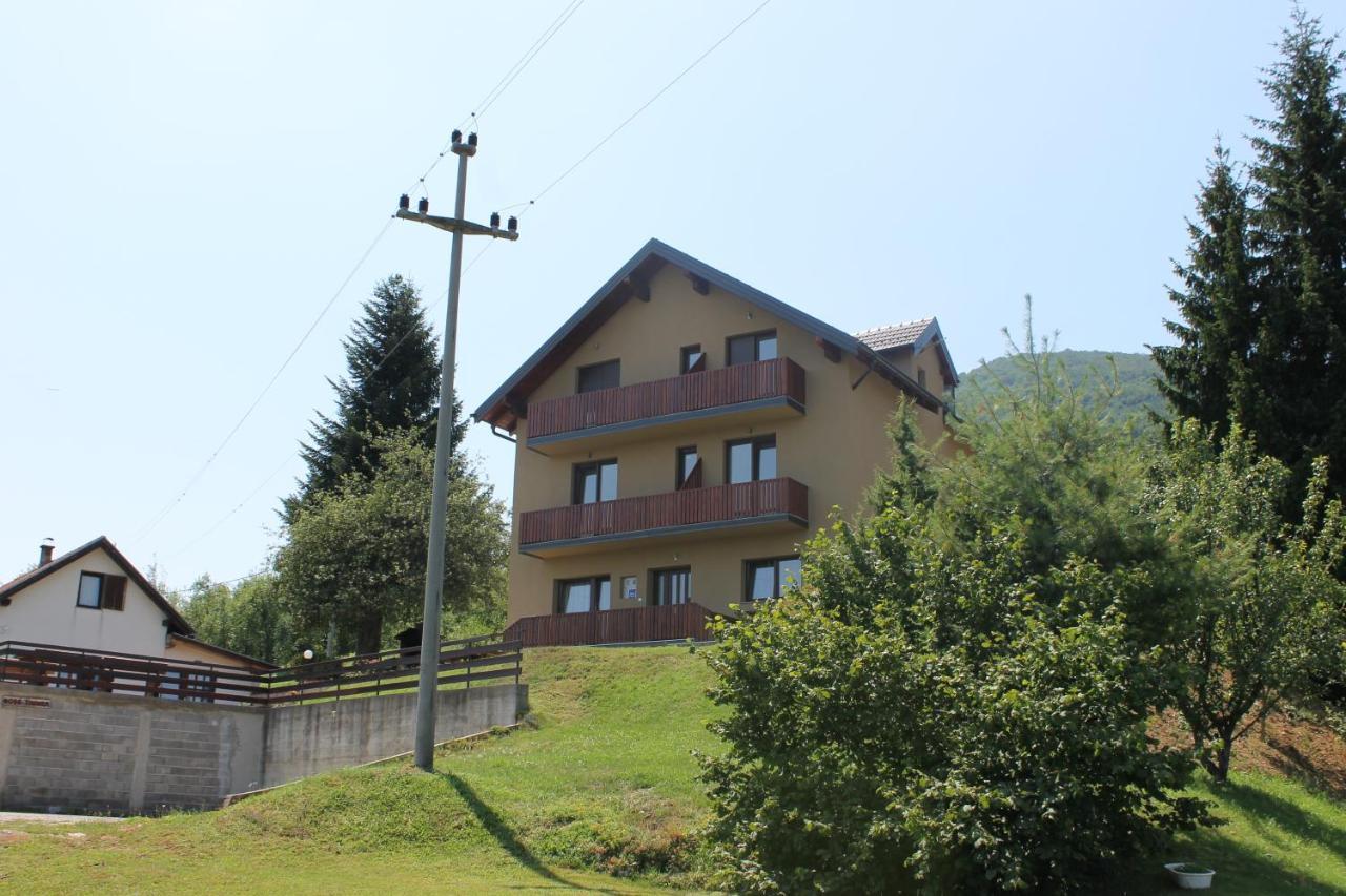 فندق House Stefanac سيليست دريزنيكو المظهر الخارجي الصورة